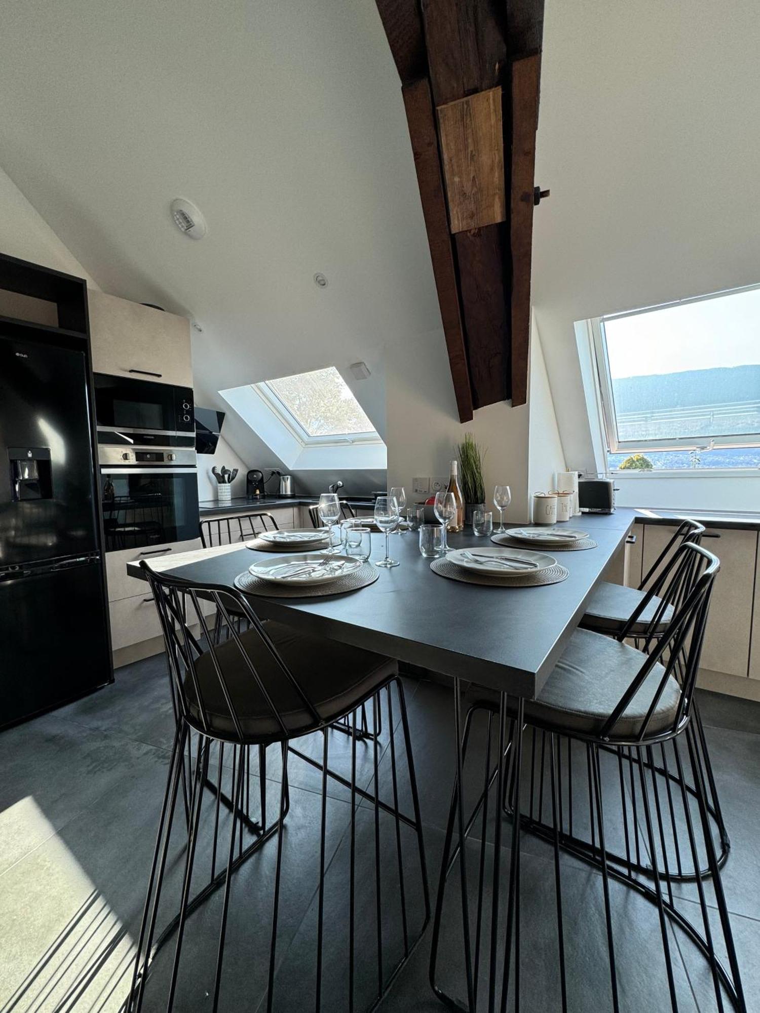 Magnifique Appartement Vue Lac - 5 Personnes Voglans 외부 사진