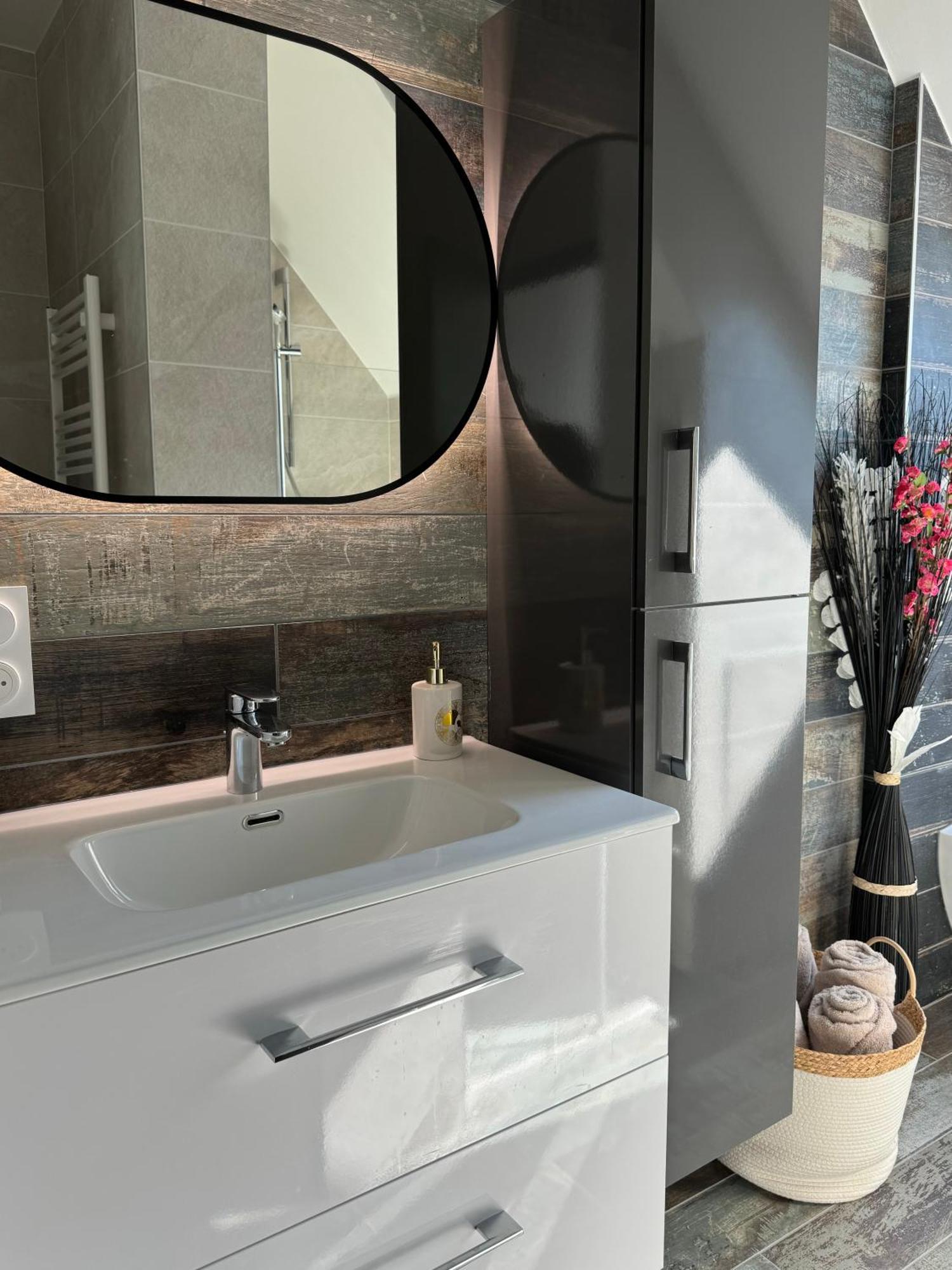 Magnifique Appartement Vue Lac - 5 Personnes Voglans 외부 사진